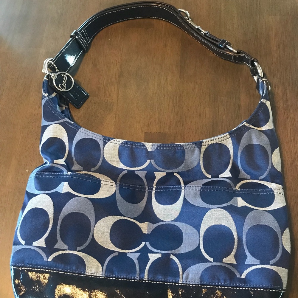 Coach shoulder bag